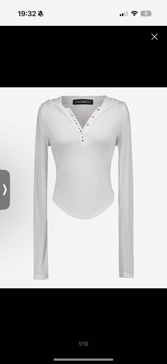 어퓨커멘츠 메탈 스터드 후드 롱슬리브 탑 보헤미안서울 상품이미지1