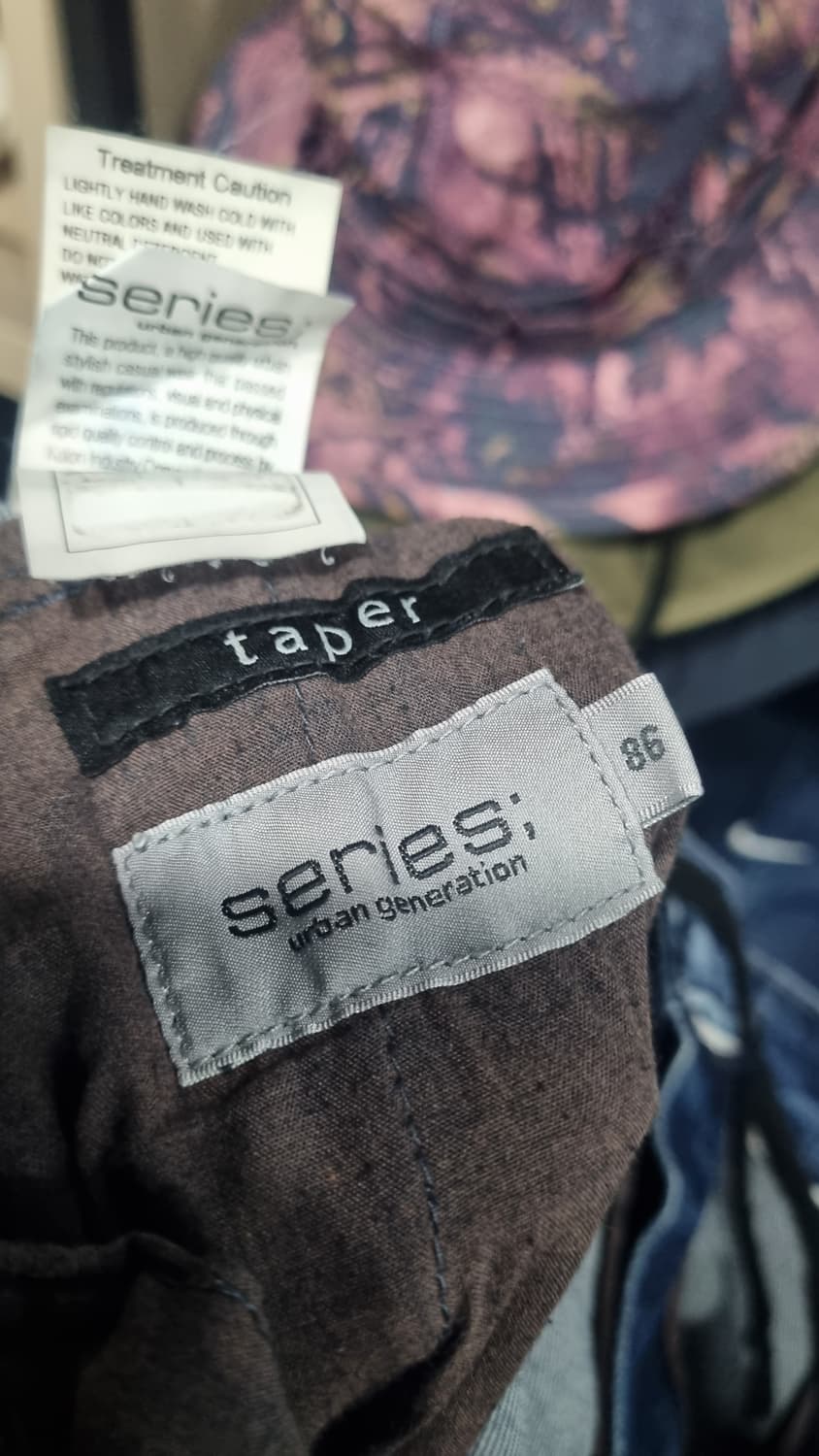 시리즈 테이퍼드 조거형 카고바지 34~35적당 사용감 8/10 상품이미지3