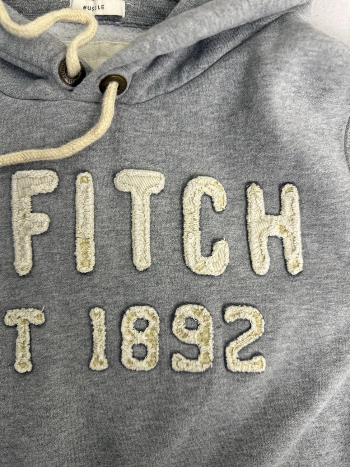 아베크롬비 앤 피치 Y2K 빈티지 아치 로고 후드티 상품이미지3