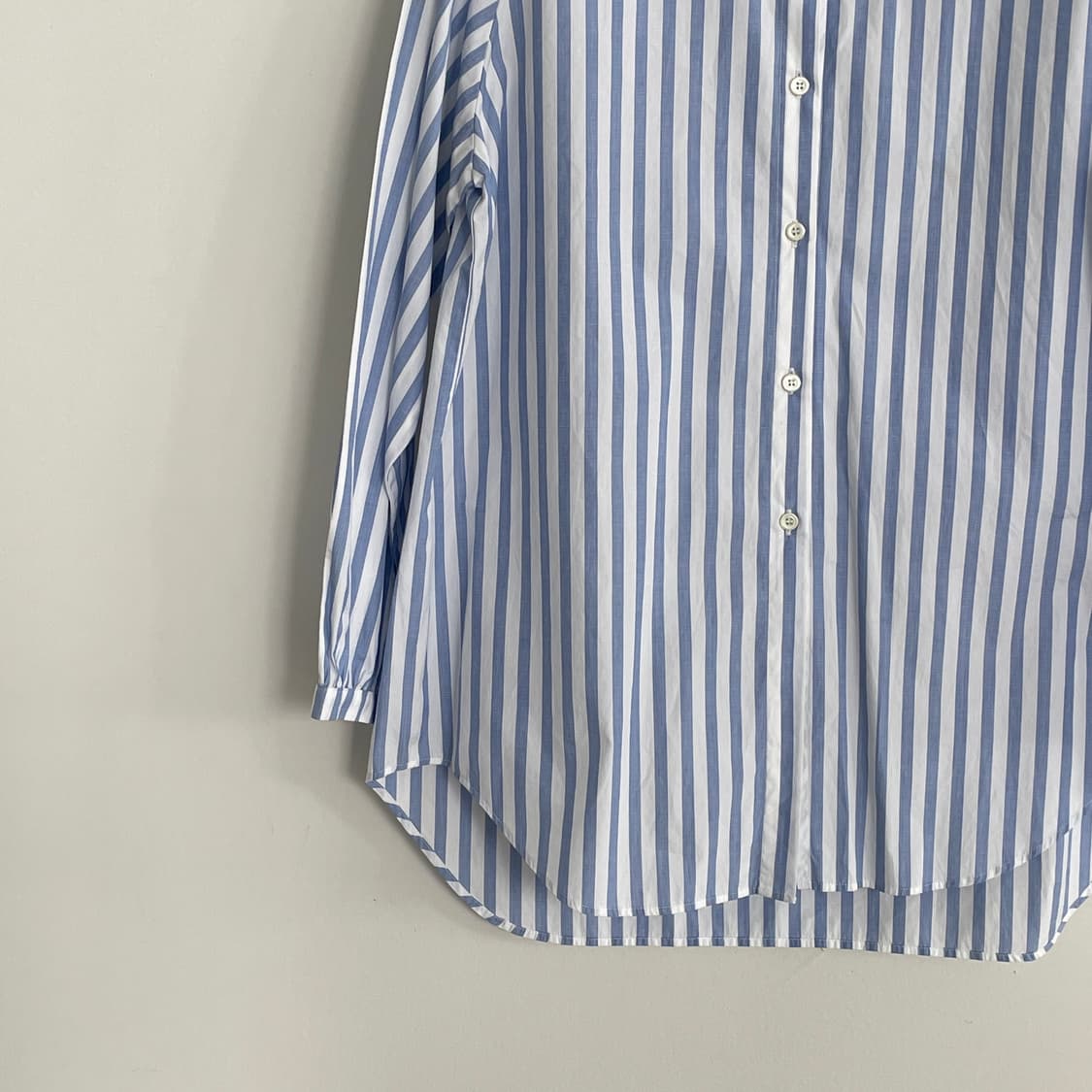 가예고 데스포르테 스트라이프 오버핏 셔츠 상품이미지4