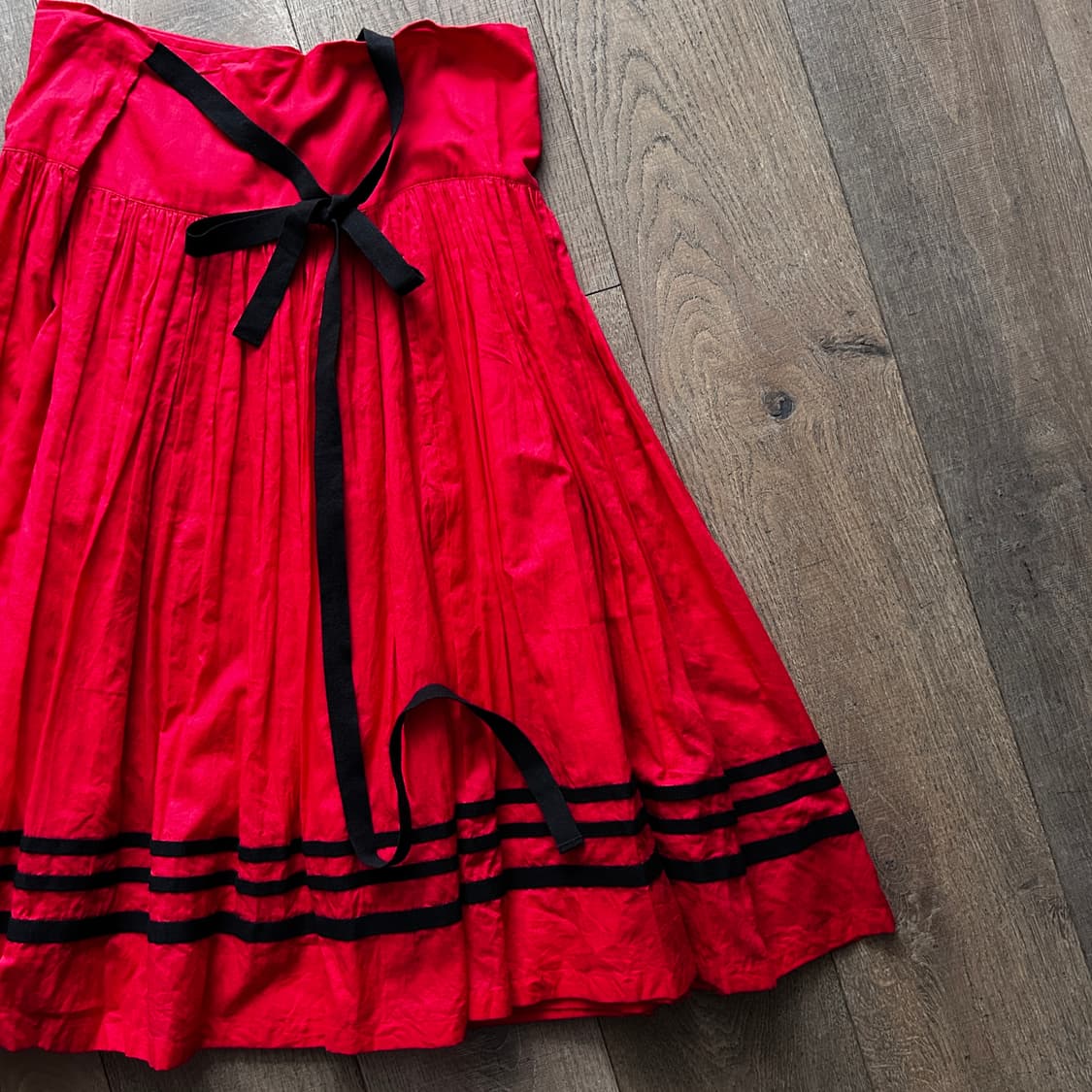 Red Shirring Wrap Ribbon Skirt 상품이미지5