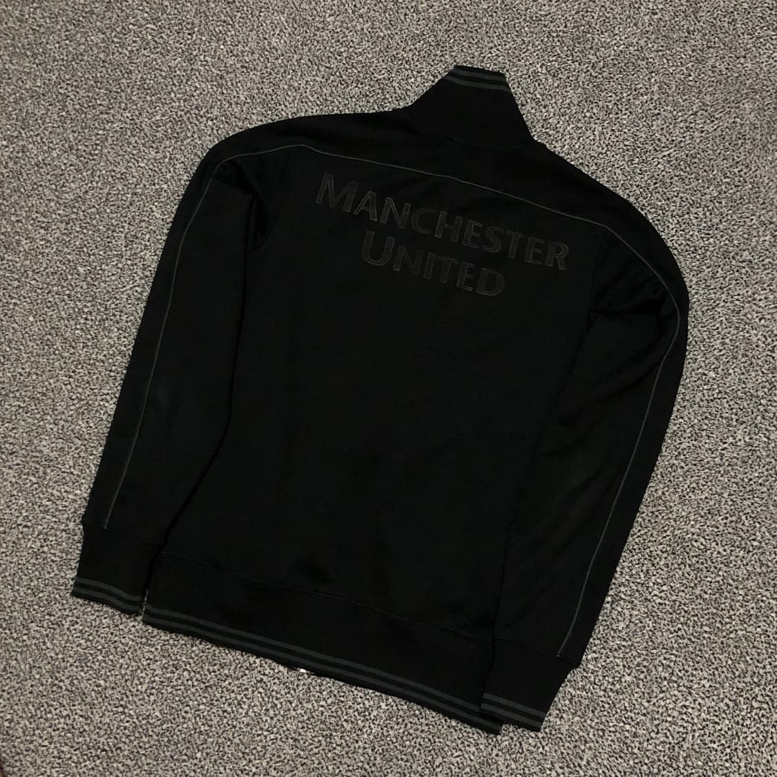 나이키 맨체스터 유나이티드 N98 블랙 아웃 트랙탑 상품이미지3