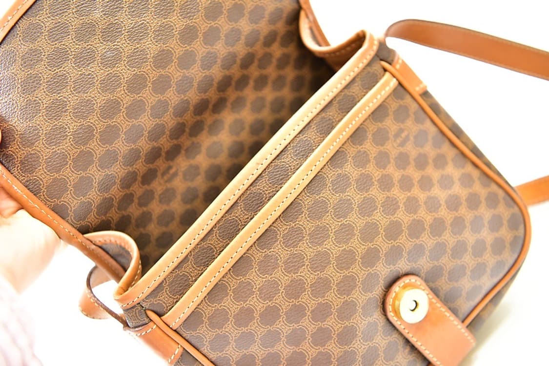 셀린느 마카담 PVC 크로스백(정품) 상품이미지9