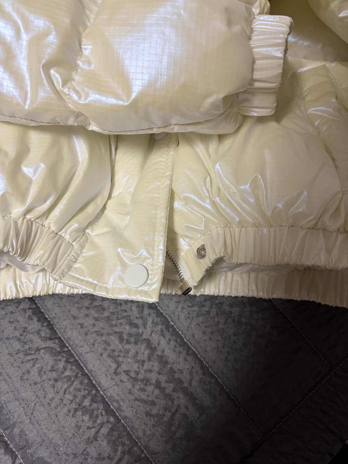 카키포인트 숏패딩 아이보리 상품이미지6