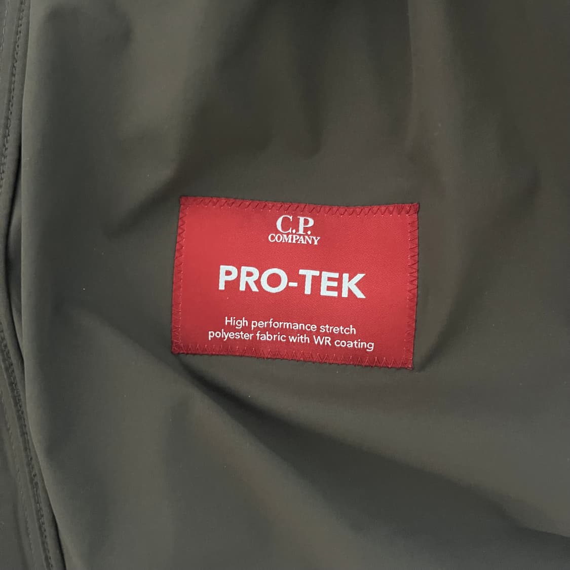 CP컴퍼니 프로텍 바람막이 50 상품이미지3