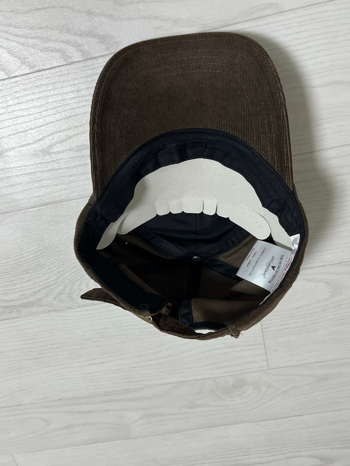 더뮤지엄비지터 존버거맨 볼캡 상품이미지2