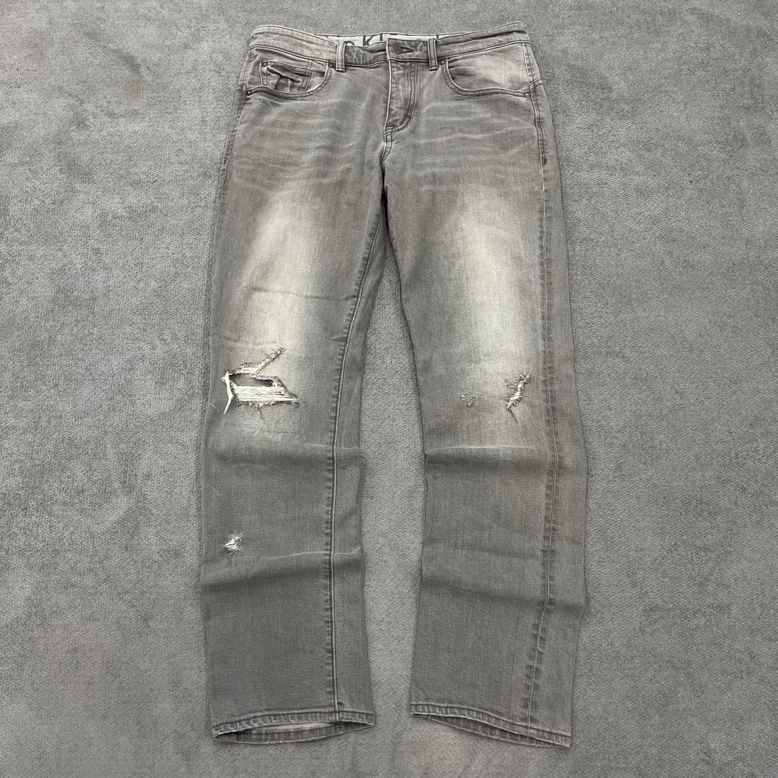캘빈클라인 CK 그레이 디스워싱 데미지 청바지 상품이미지1