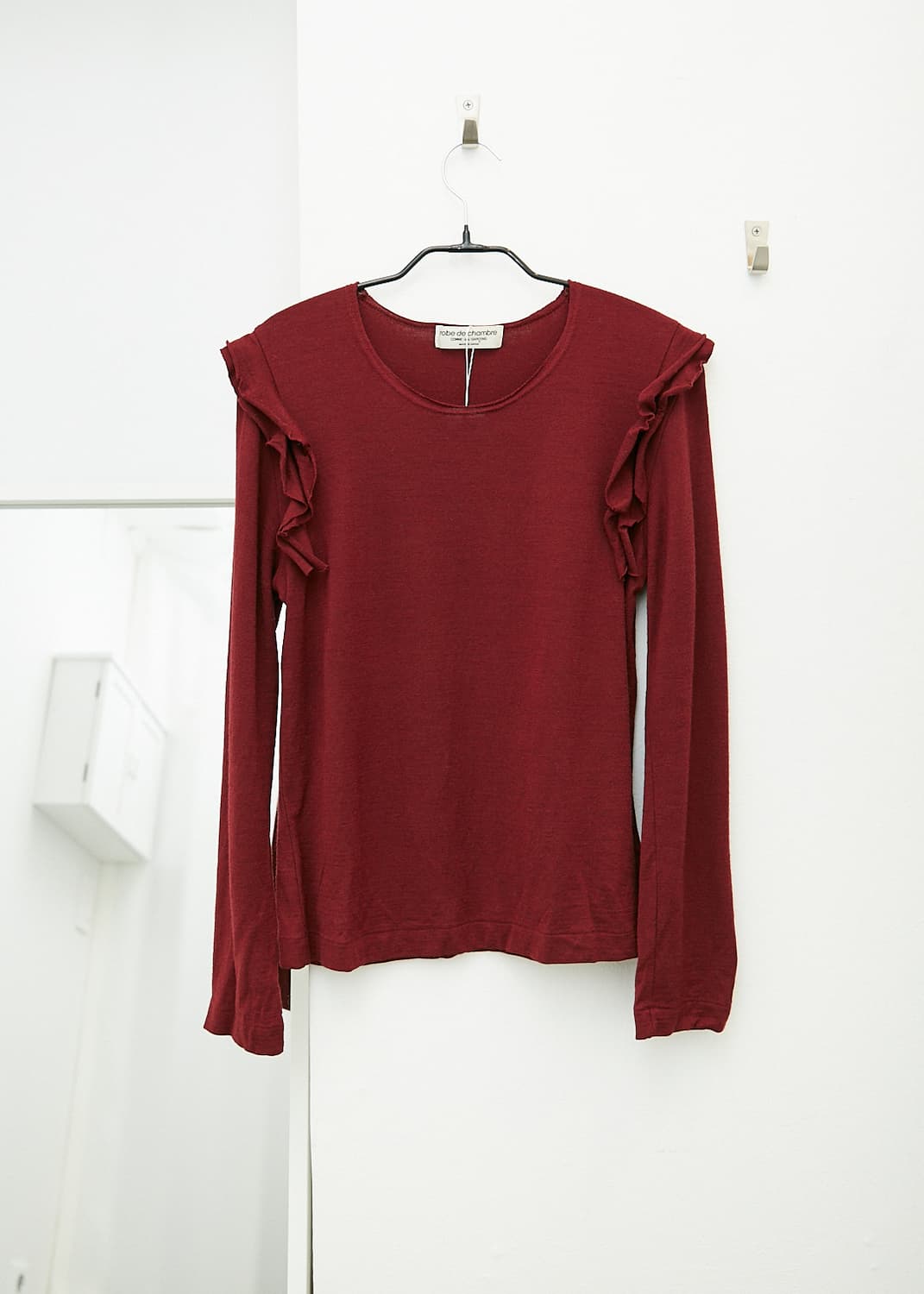 Shoulder Detail Knit Top 상품이미지1
