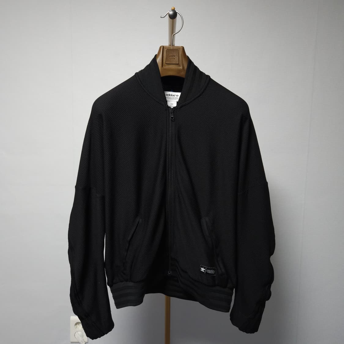 90 ) 아디다스 여성 메쉬 가오리핏 크롭 AOP 트랙탑 져지 상품이미지1