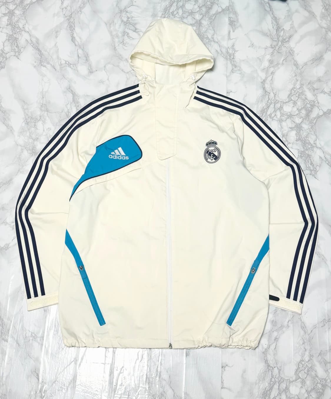 아디다스 레알 마드리드 12-13 바람막이 후드 자켓 상품이미지1
