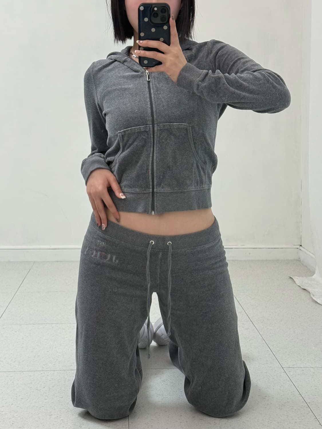 쥬씨 꾸뛰르 벨벳 트레이닝 셋업 상품이미지6