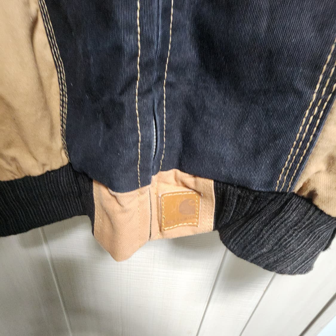 칼하트 리메이크 자켓 (105) 상품이미지4