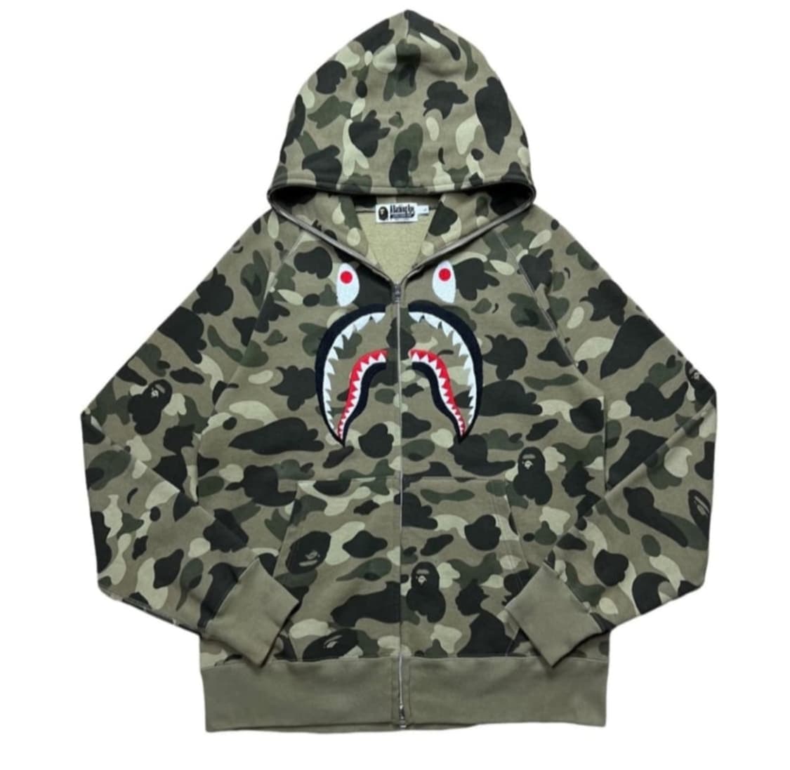 베이프 샤크 자수 후드 상품이미지1