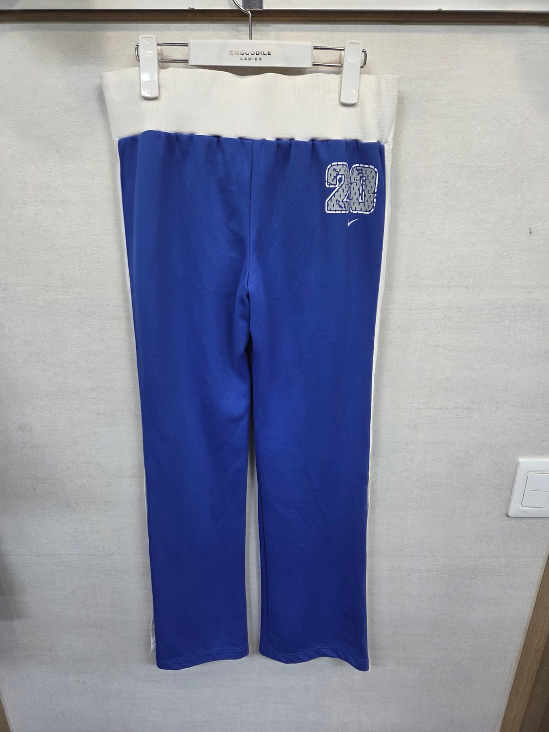 나이키 여성 올드스쿨 바스켓볼 사이드버튼 부츠컷 트랙팬츠 m 상품이미지2