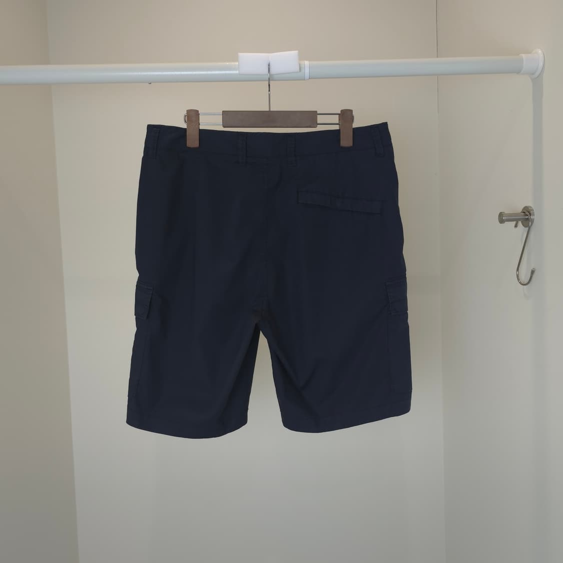 [중고/정품] 스톤아일랜드 버뮤다 카고 반바지 네이비 상품이미지2