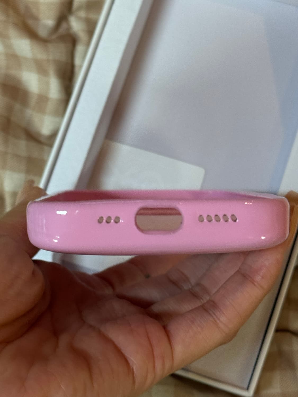 어반소피스티케이션 퍼피크러쉬 아이폰 15pro 상품이미지4