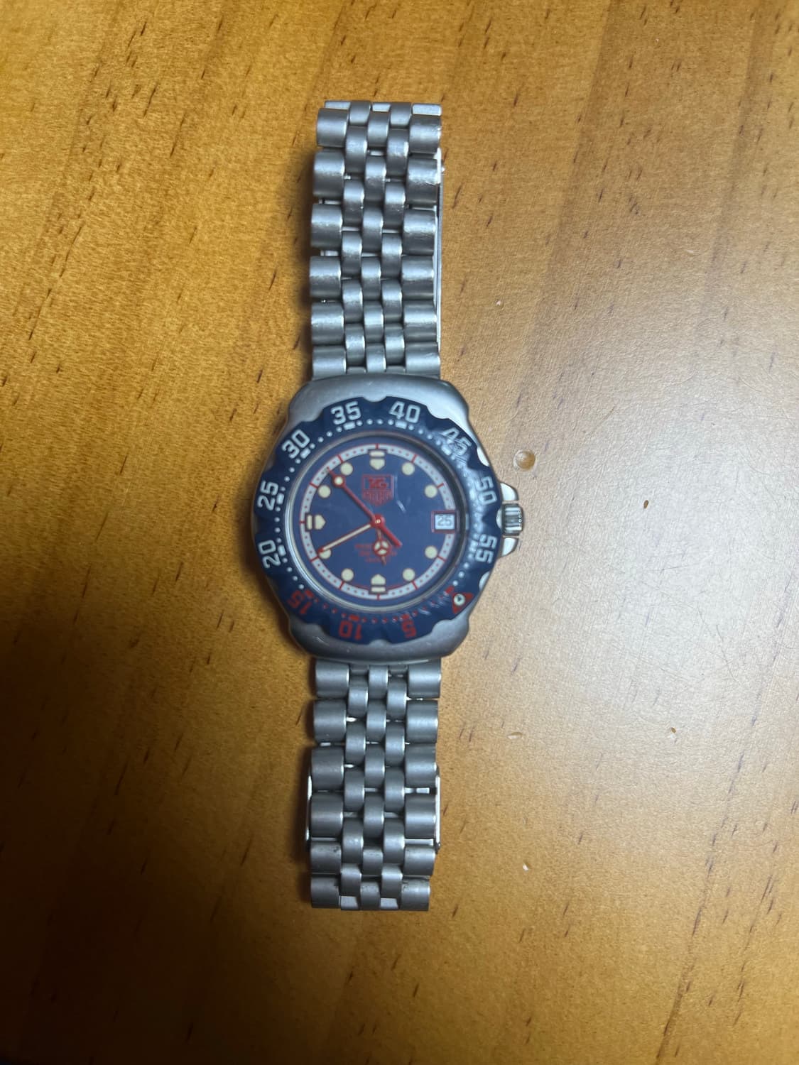 빈티지 태그호이어 wa1210 상품이미지1