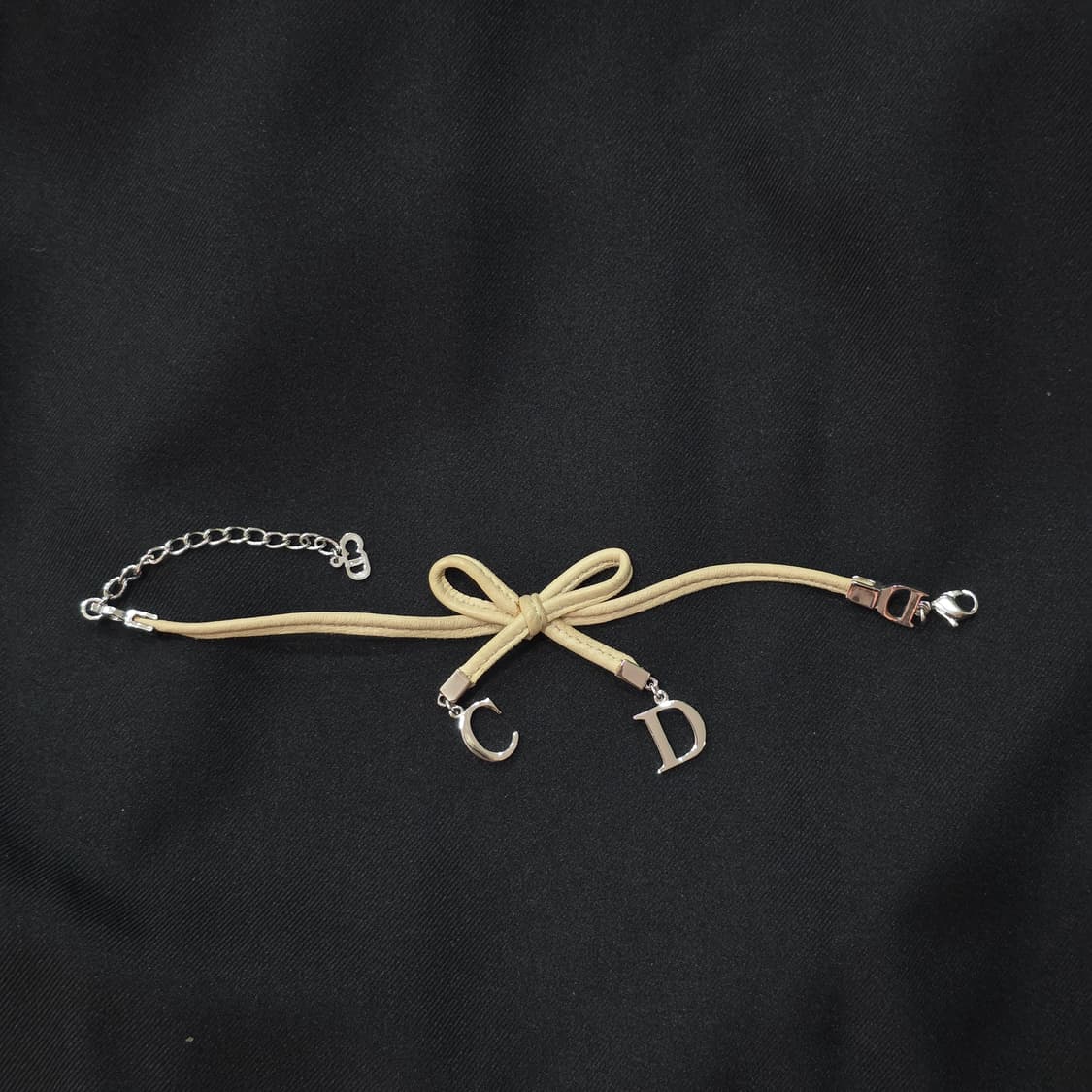 Dior CD 가죽 리본 팔찌 상품이미지6