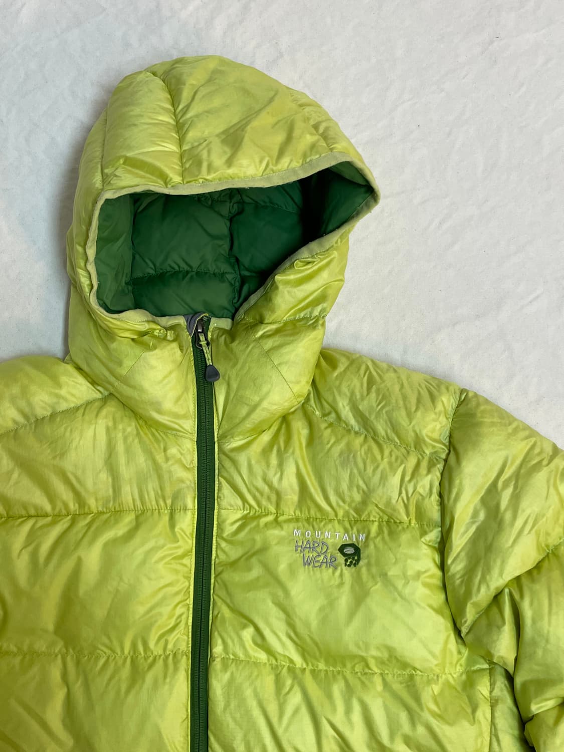 마운틴하드웨어 패딩 상품이미지2