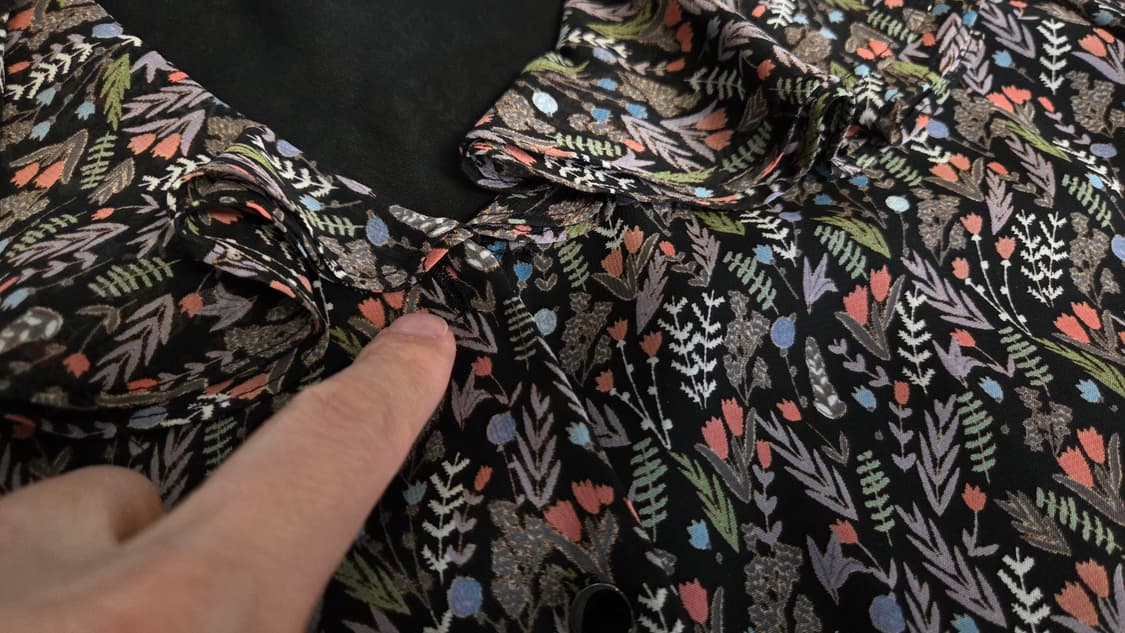 모조에스핀 프릴 쉬폰 블라우스 상품이미지6