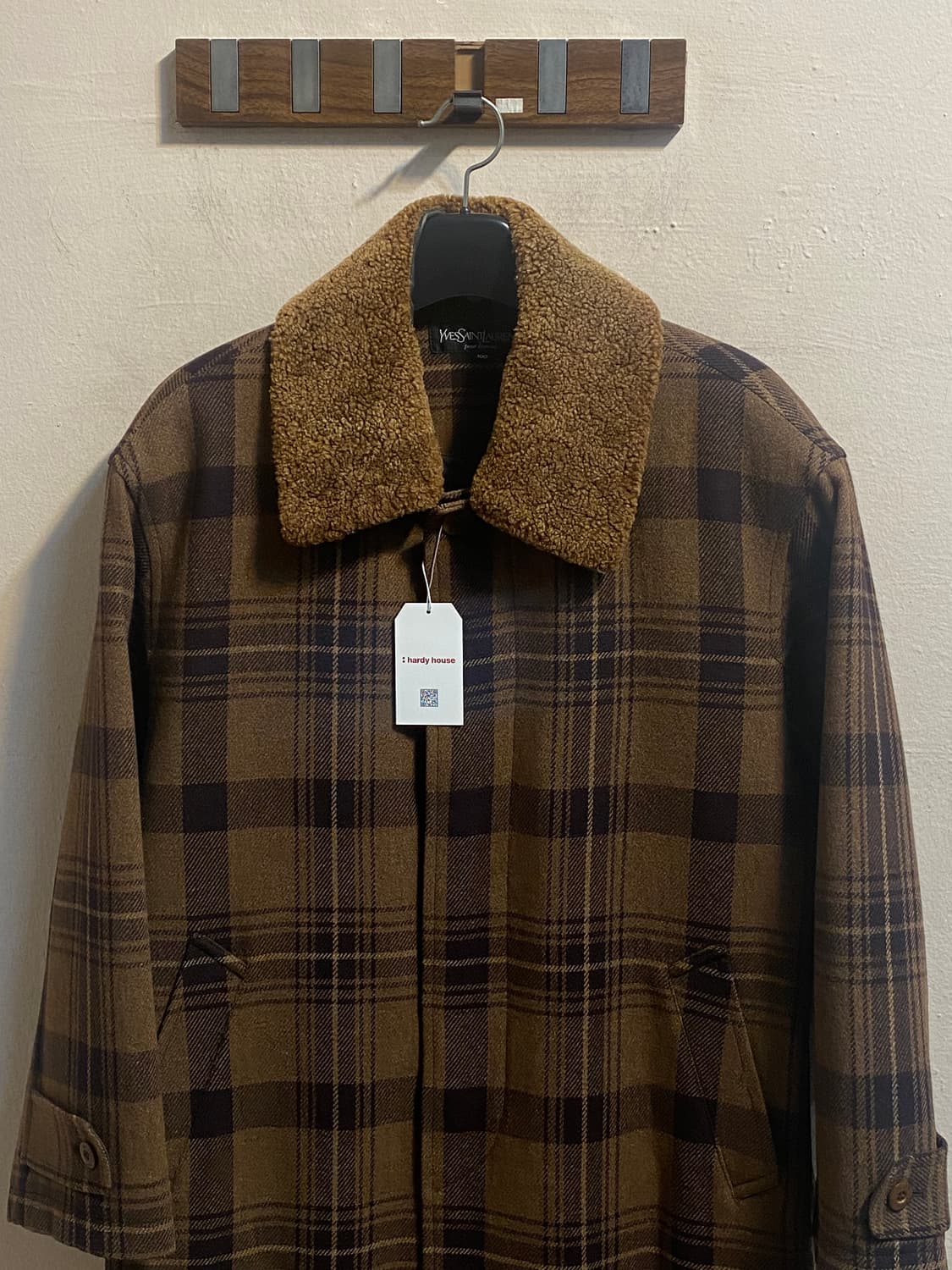 입생로랑 체크 울 카라 코트 상품이미지2