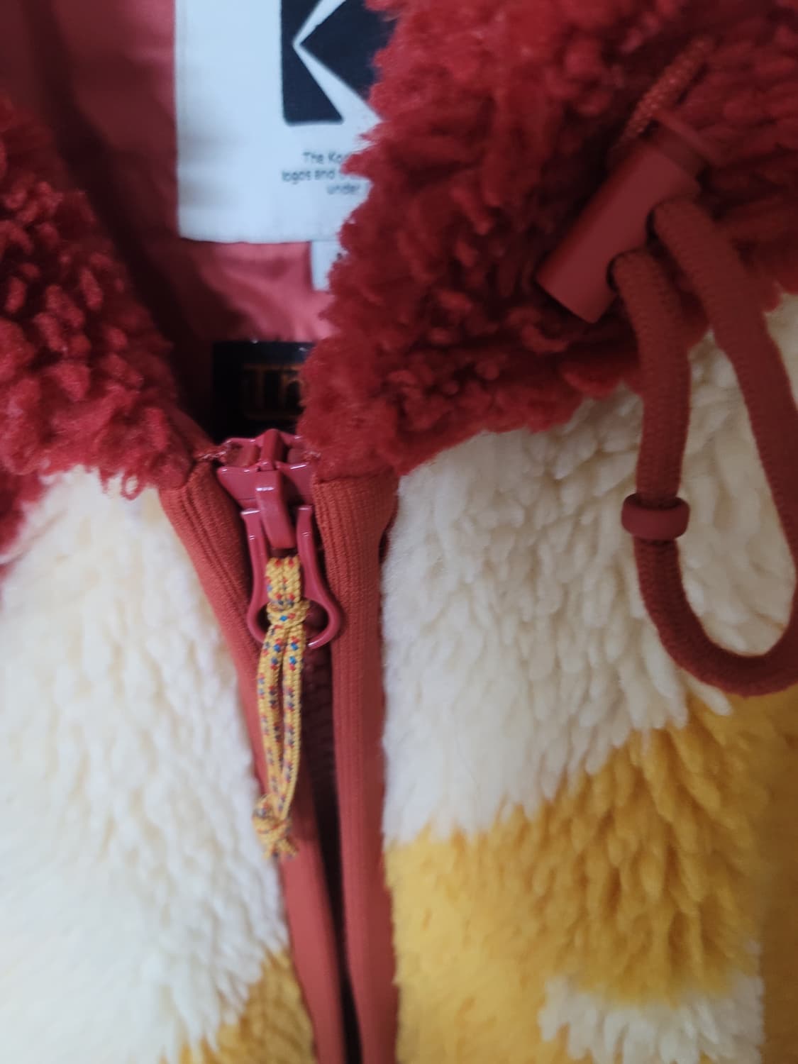 코닥  뽀글이 후드집업 M 95사이즈 상태극상


 상품이미지3