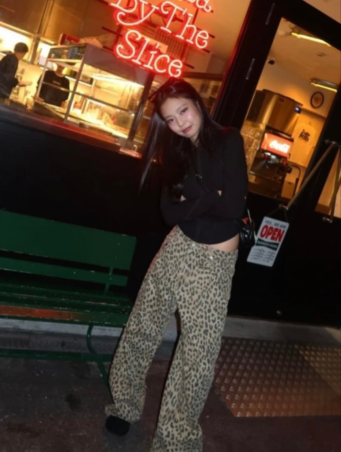 오데스 제니 착용 레오파드 스트레이트 팬츠 새상품 1사이즈 택달린 새상품 상품이미지2