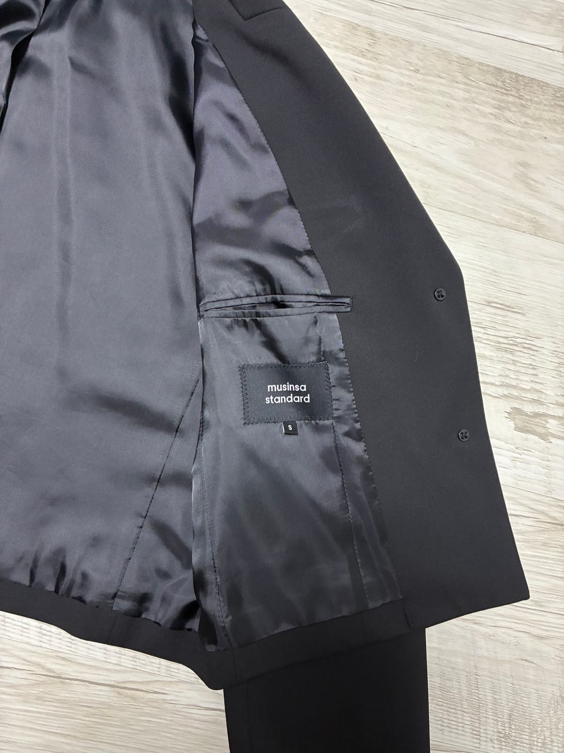 S 무신사스탠다드 우먼 크롭 블레이저 자켓 블랙 상품이미지5