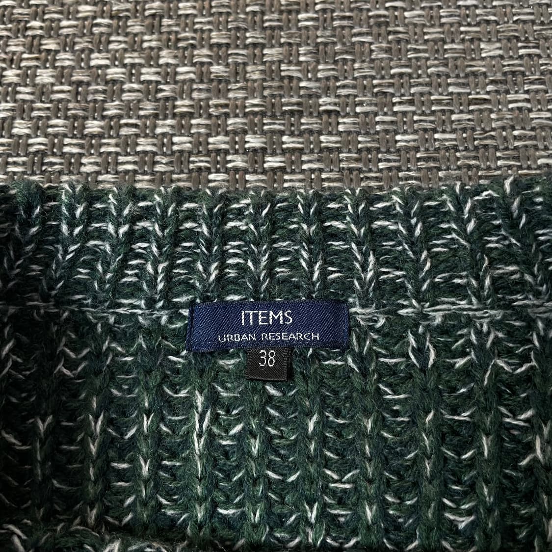 JPN 그린 화이트 패턴 짜임 라운드넥 긴팔 니트 38 상품이미지4