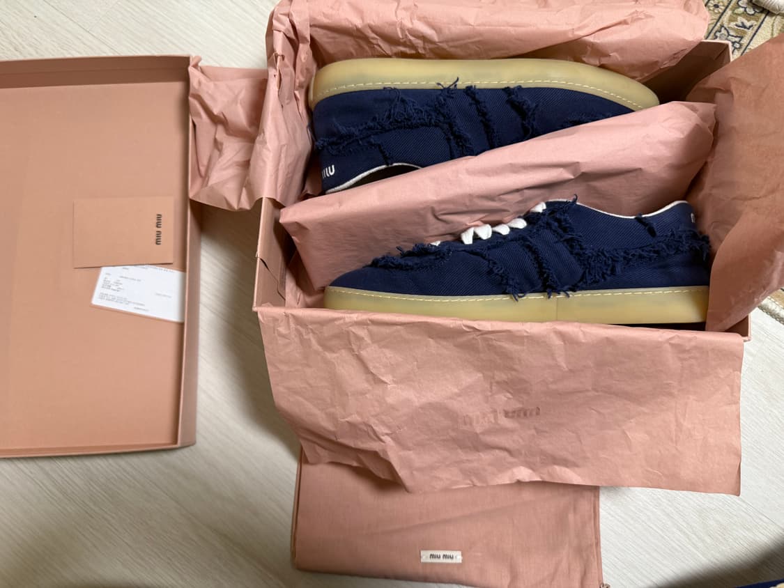 미우미우 데님 스니커즈 37.5사이즈 풀박 상품이미지1