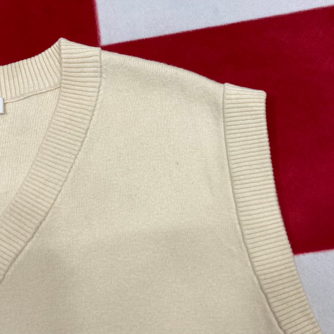 COS 니트조끼 L 실측 XL  상품이미지4