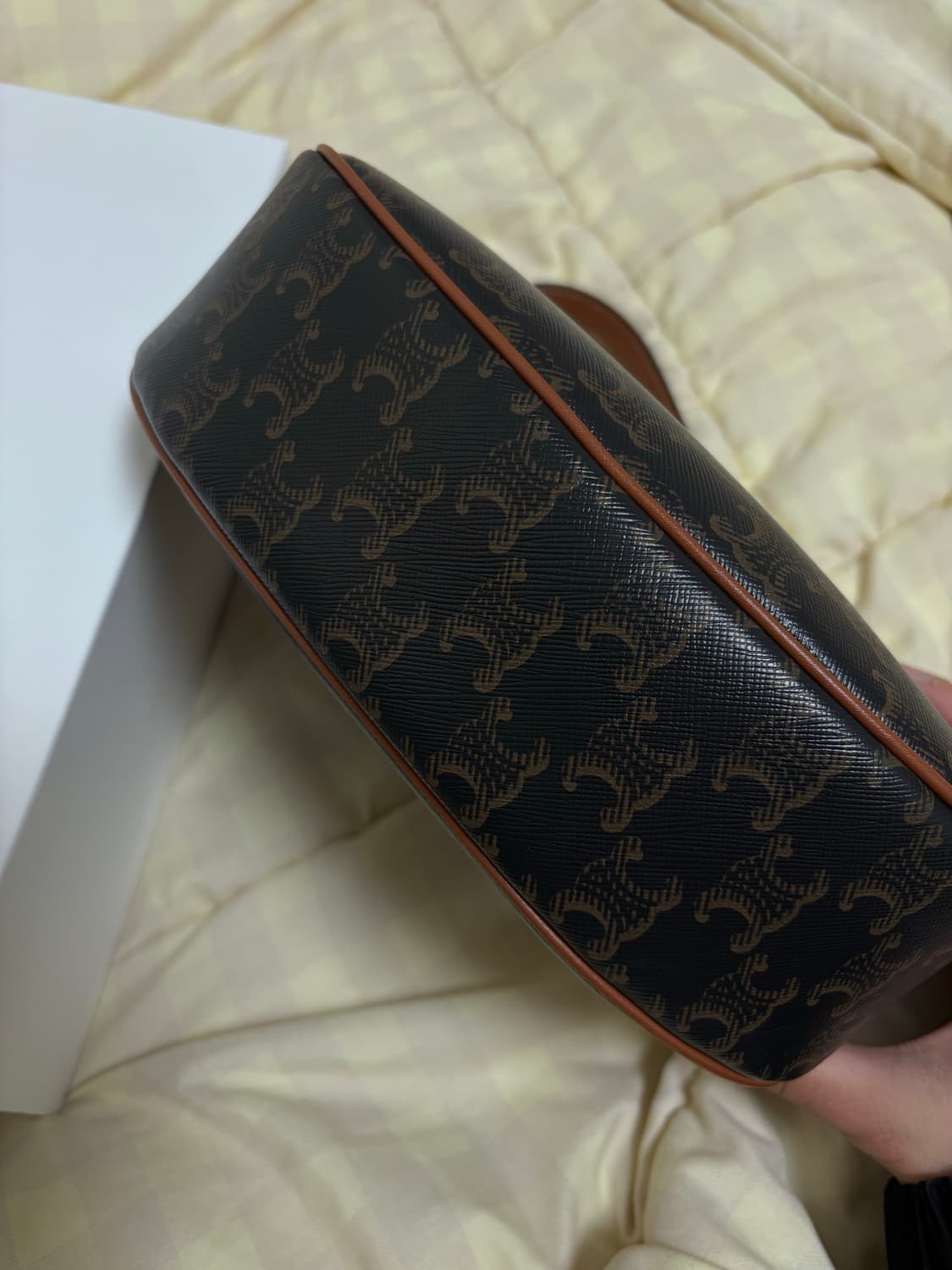 셀린느 아바백 상품이미지3