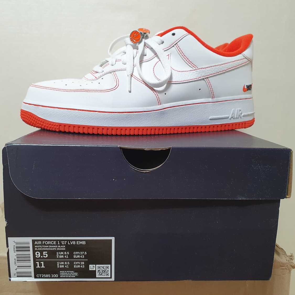 나이키 에어포스 1 러커 파크 오렌지 스티치 CT2585-100 상품이미지1