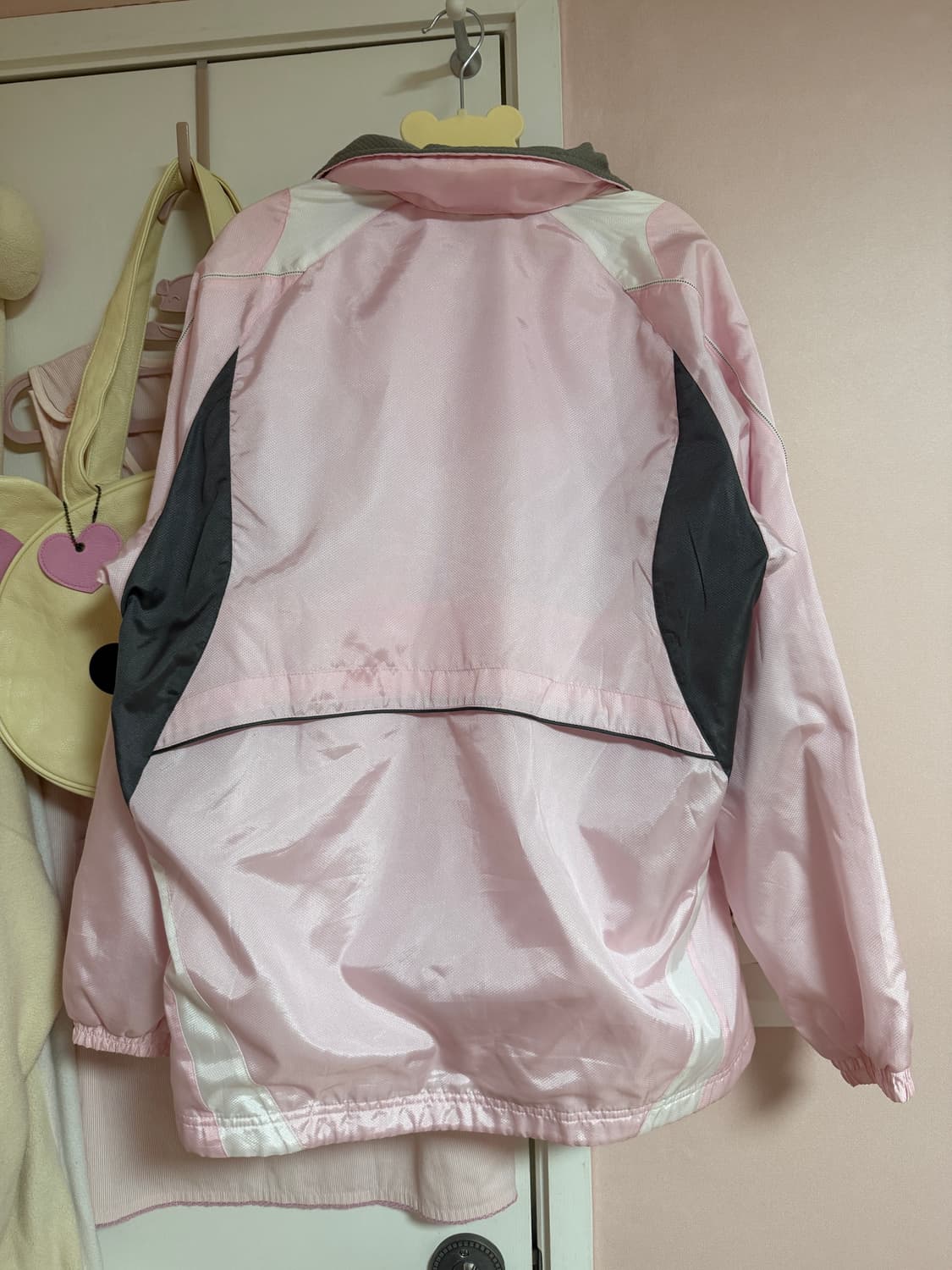 미즈노 회핑 핑크 바람막이 상품이미지5