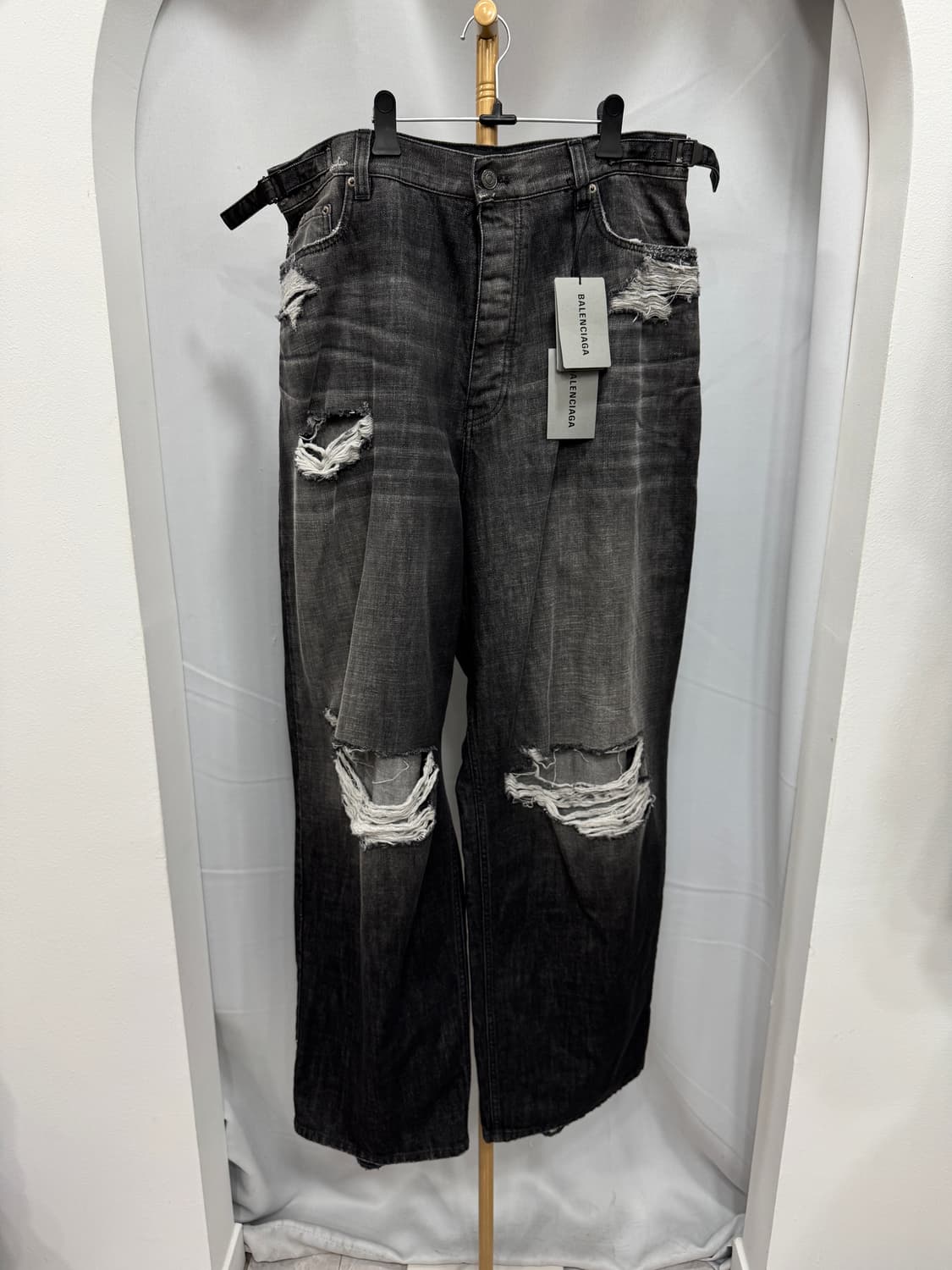 발렌시아가 디스트로이드 슈퍼라지 팬츠 M  상품이미지1
