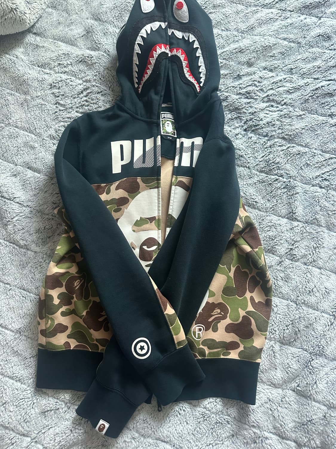 베이프 푸마 후드집업 상품이미지4