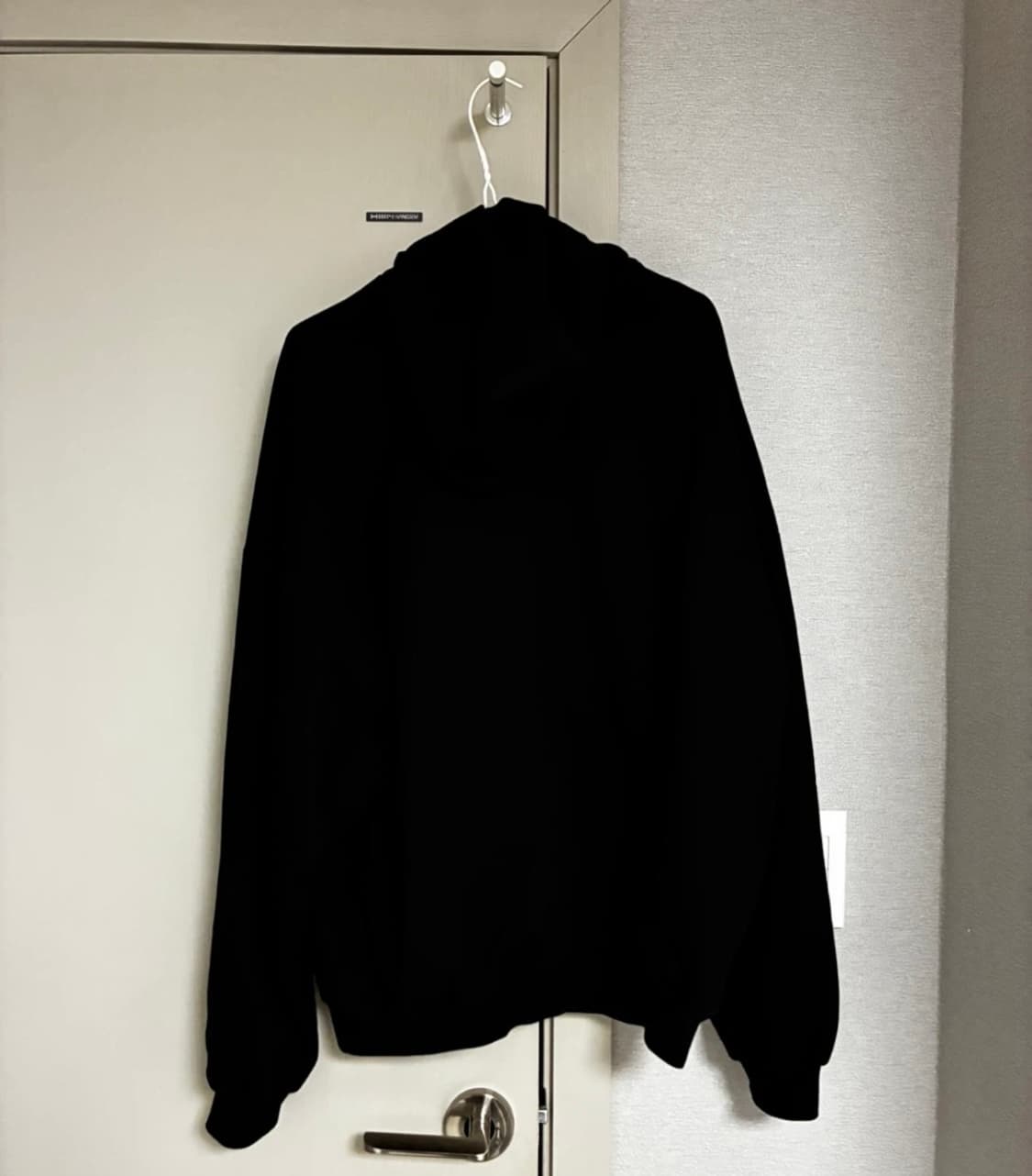 발렌시아가 베벌리힐즈 오버사이즈 후디 상품이미지3