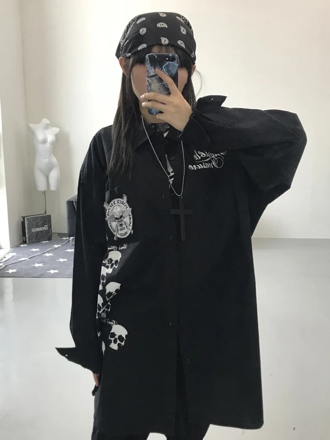 Amore Puro 스컬 프린팅 패치 블랙 셔츠 상품이미지3