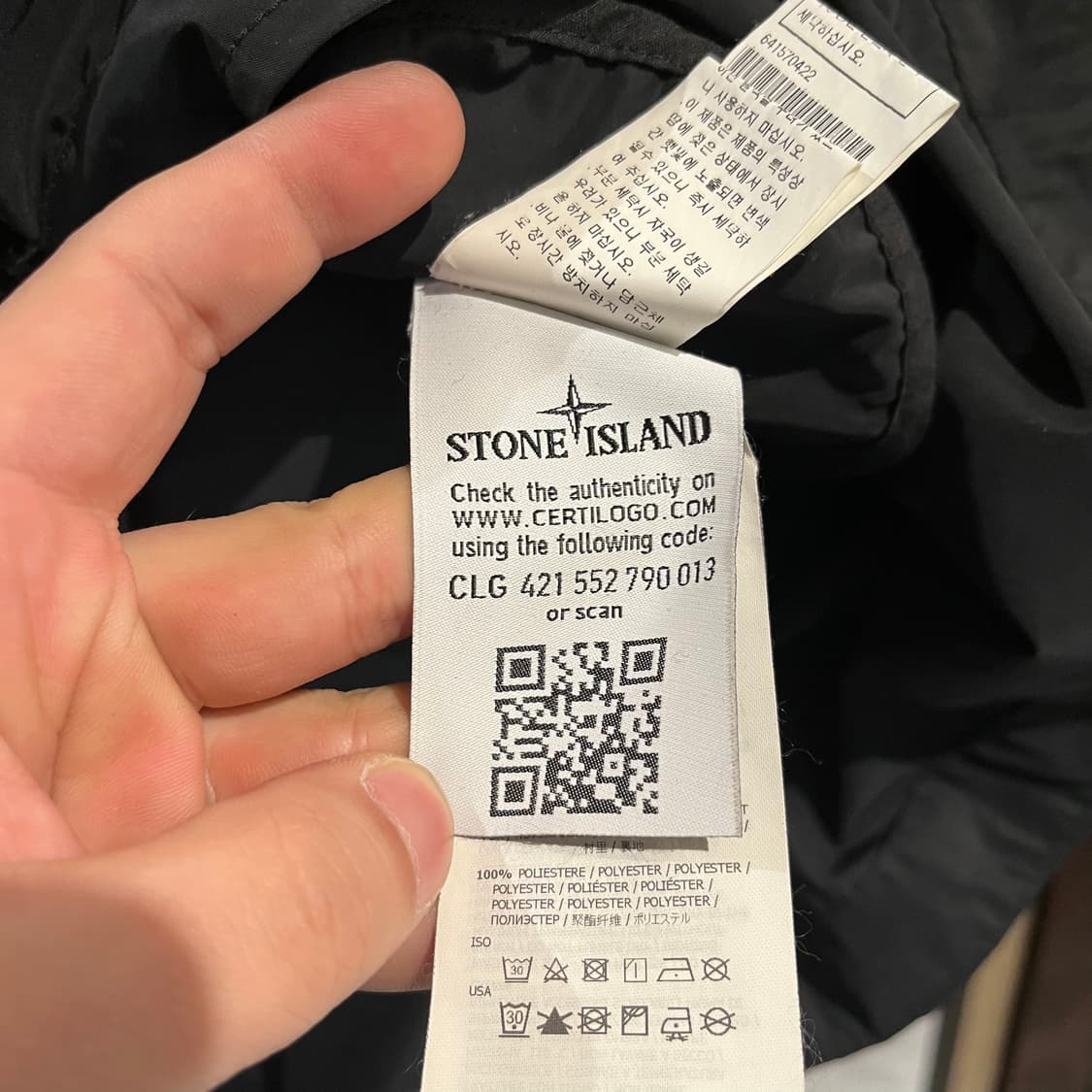 스톤아일랜드 87C2422 블랙 히든후드 투웨이지퍼 와펜 마이크로랩스 상품이미지7