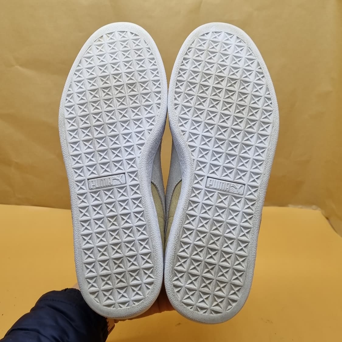 푸마 스웨이드 남성스니커즈260  상품이미지3