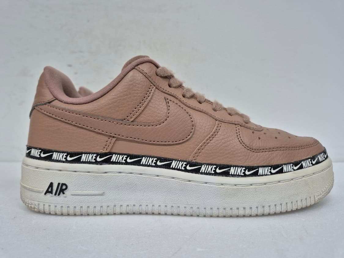 나이키 에어포스 235 상품이미지1