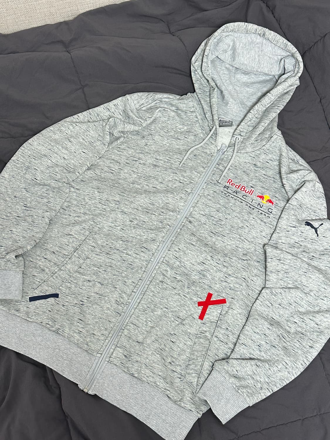 푸마  F1 레드불 레이싱 후드집업 라지 상품이미지1