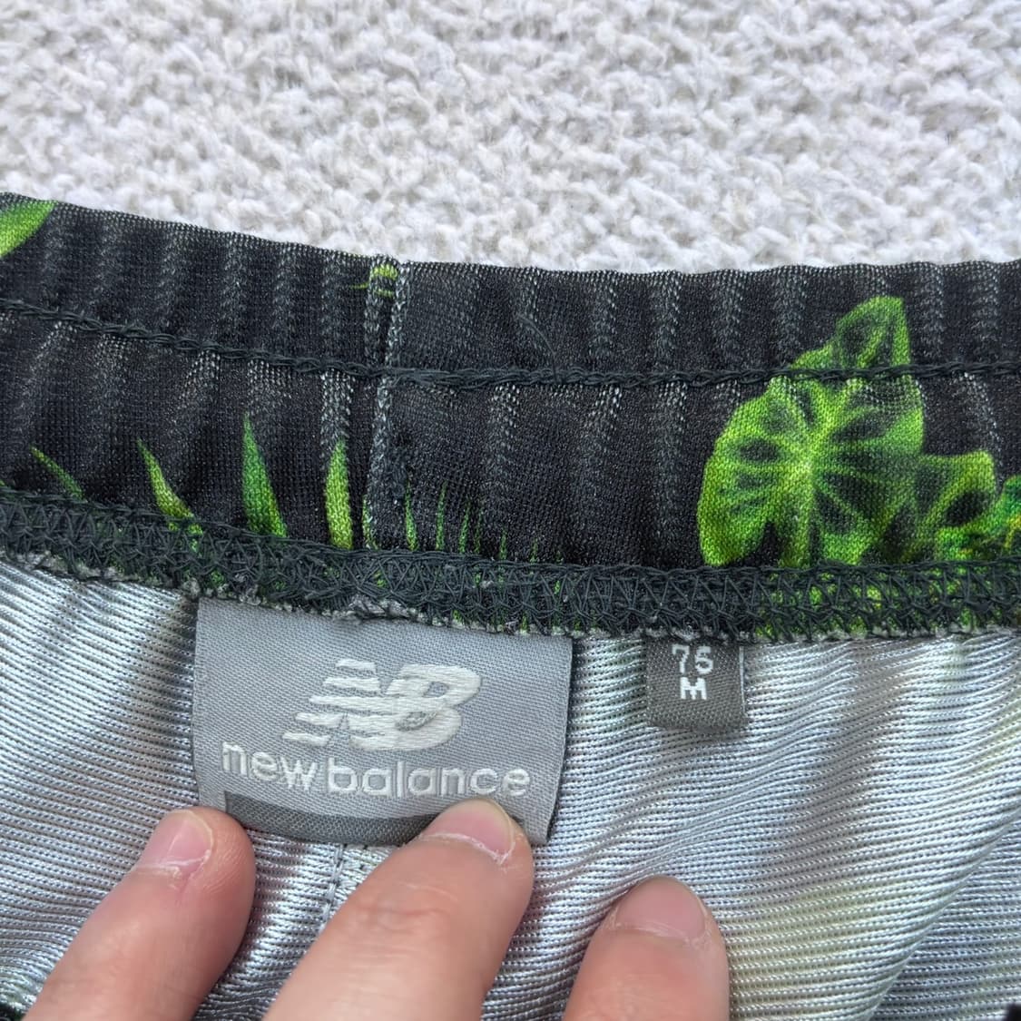 M 뉴발란스 여성 트로피컬 숏 팬츠 0409E 상품이미지3