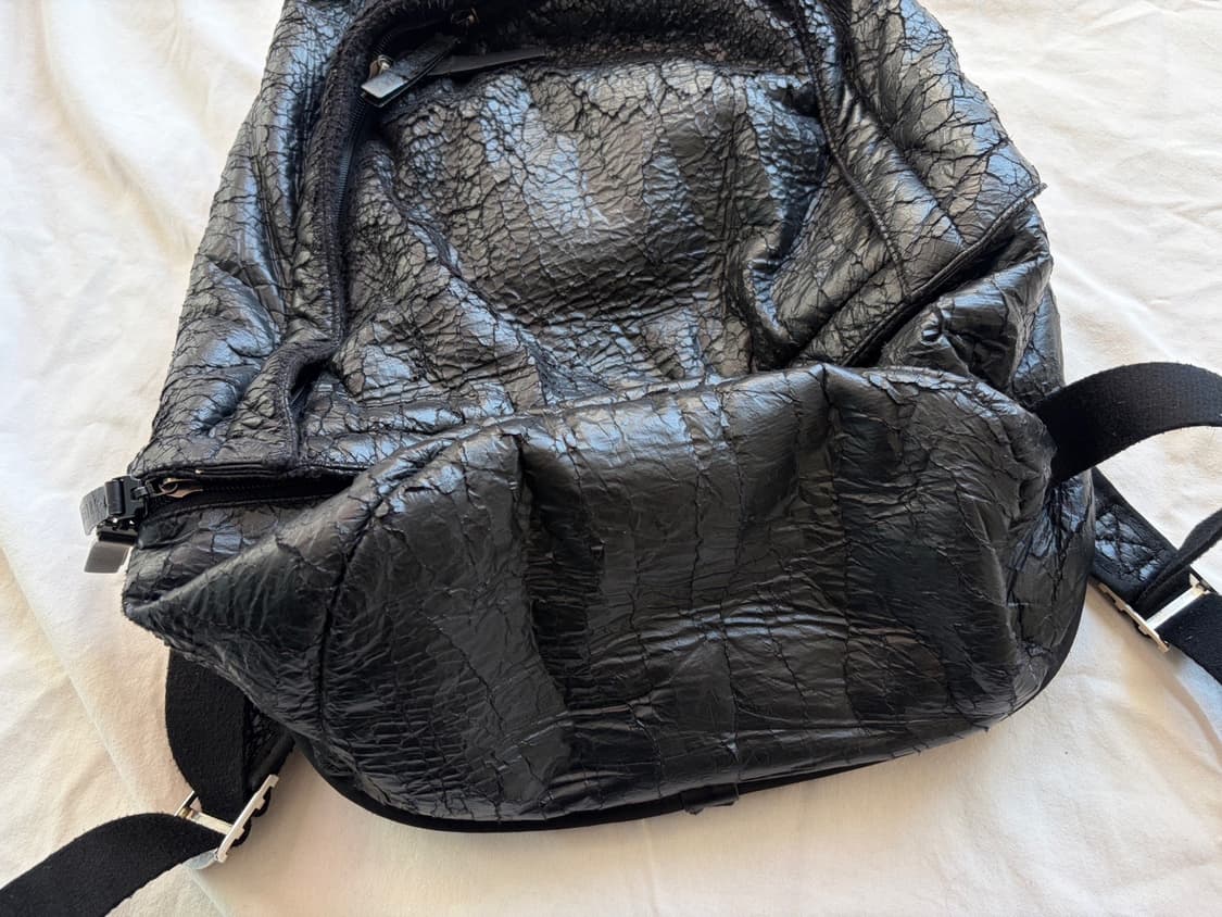 메종 마르지엘라 크링클랩스 백팩 블랙 가방 MM6 Margiela 상품이미지4