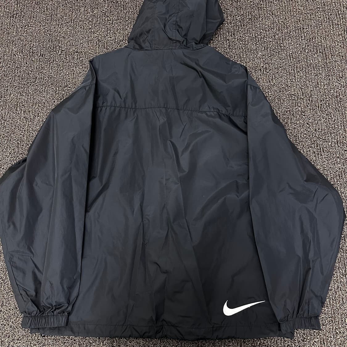 NIKE 나이키 나일론 바람막이 아노락 긴팔 블랙 100(L) 상품이미지5