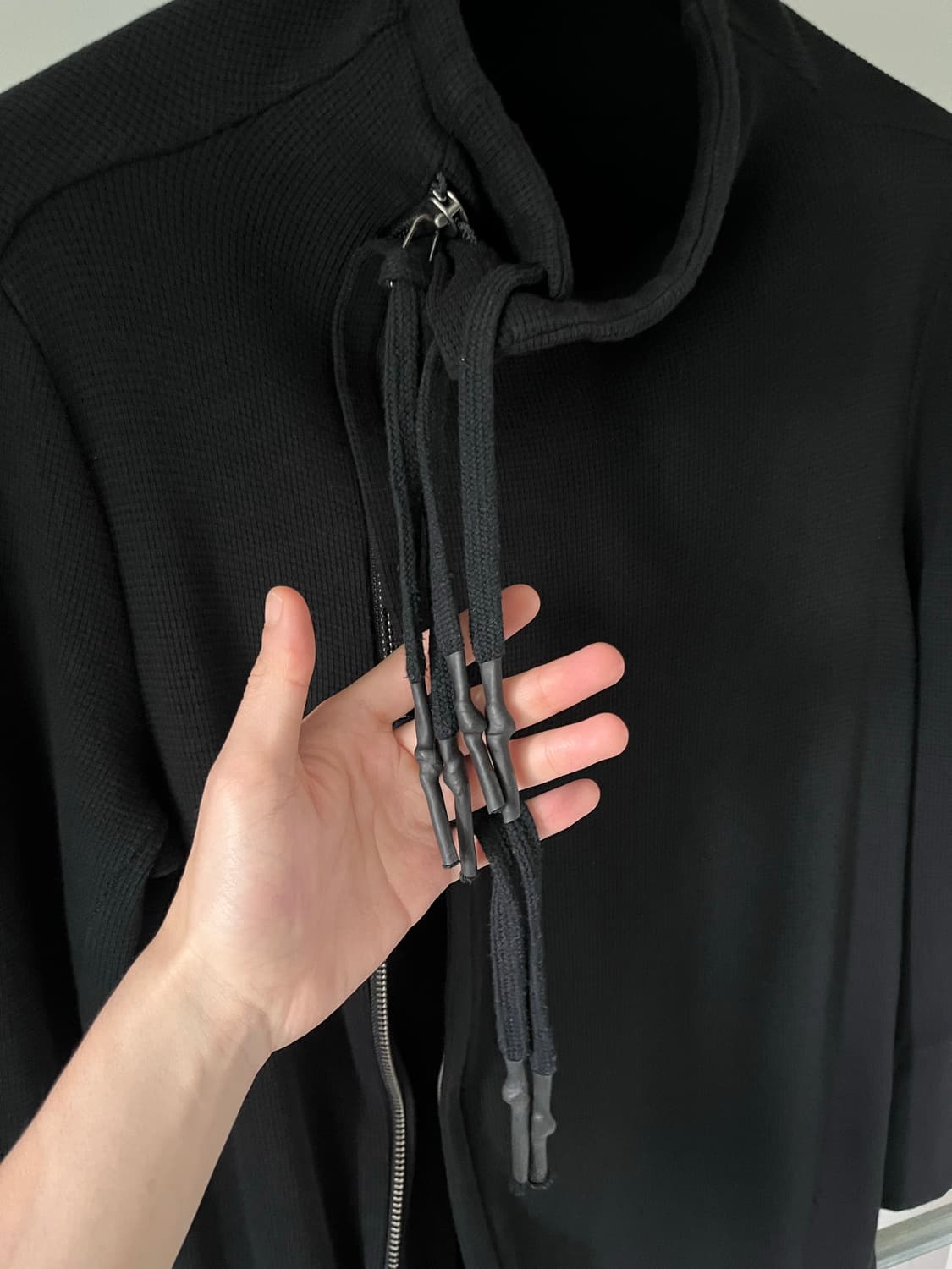 FIRST AID TO THE INJURED HIGH NECK JKT 상품이미지7
