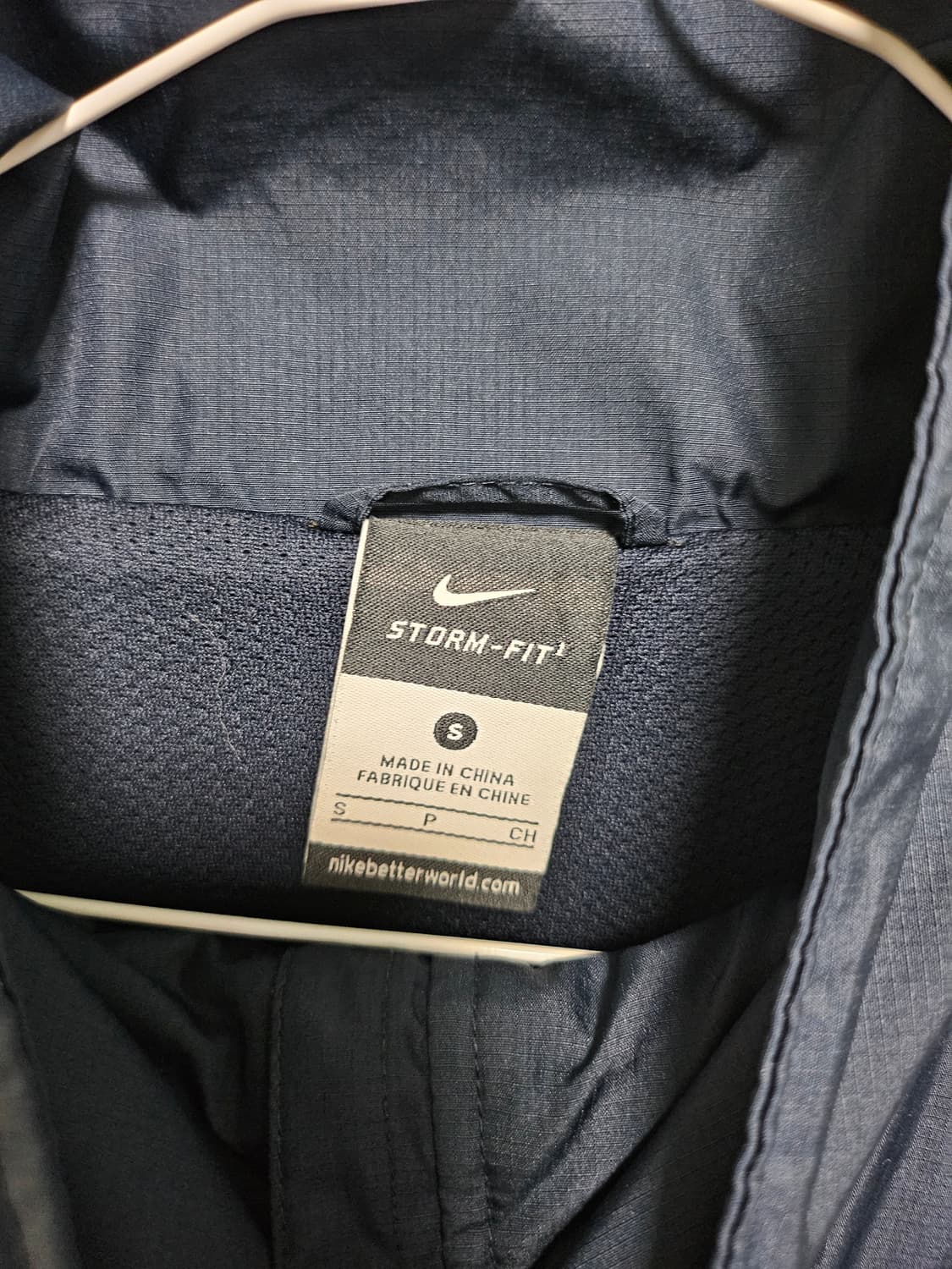 나이키 바르셀로나 바람막이자켓 판매합니다 상품이미지3