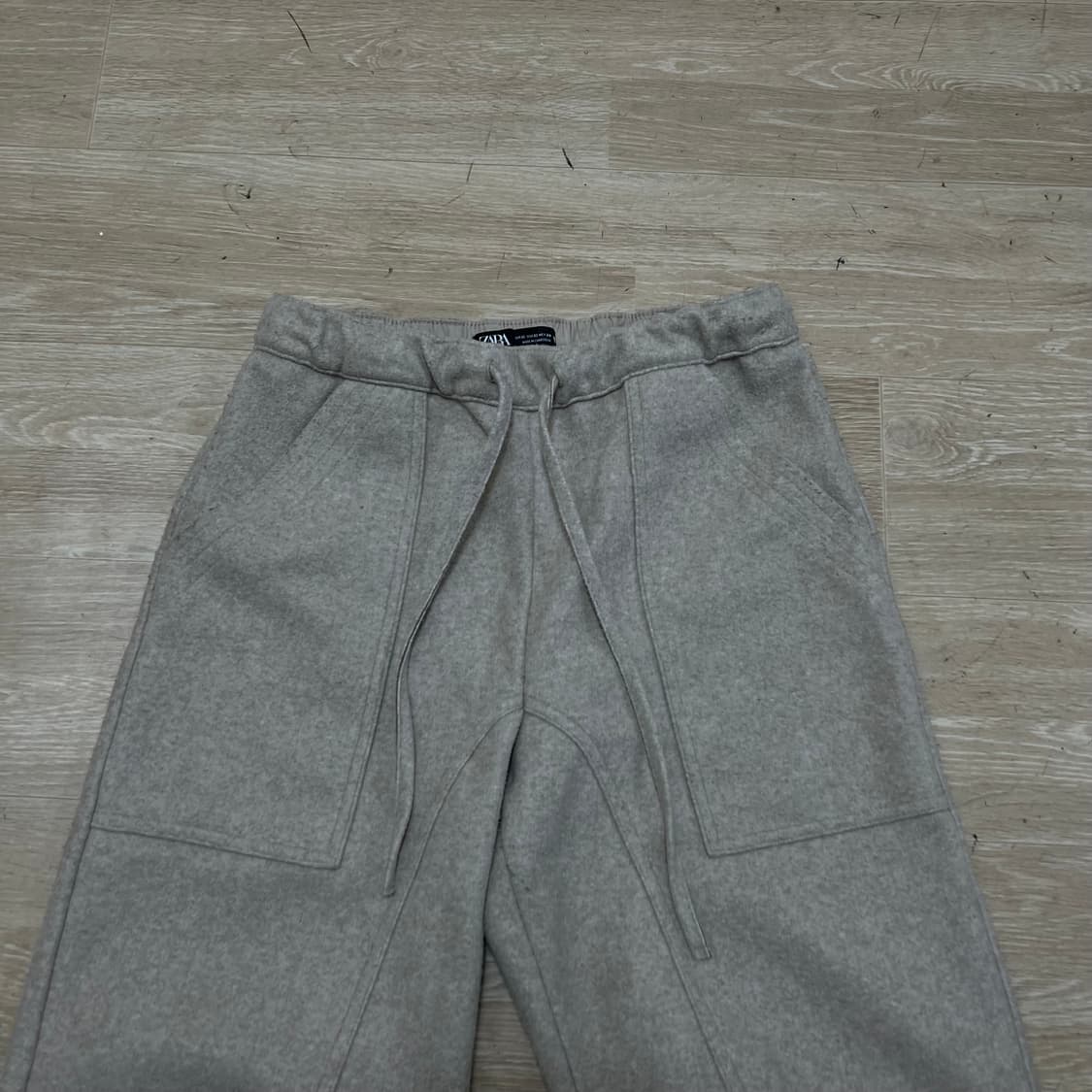 자라 여성 패치 포켓 심 트레이닝 밴딩팬츠 [오트밀] XS 상품이미지2