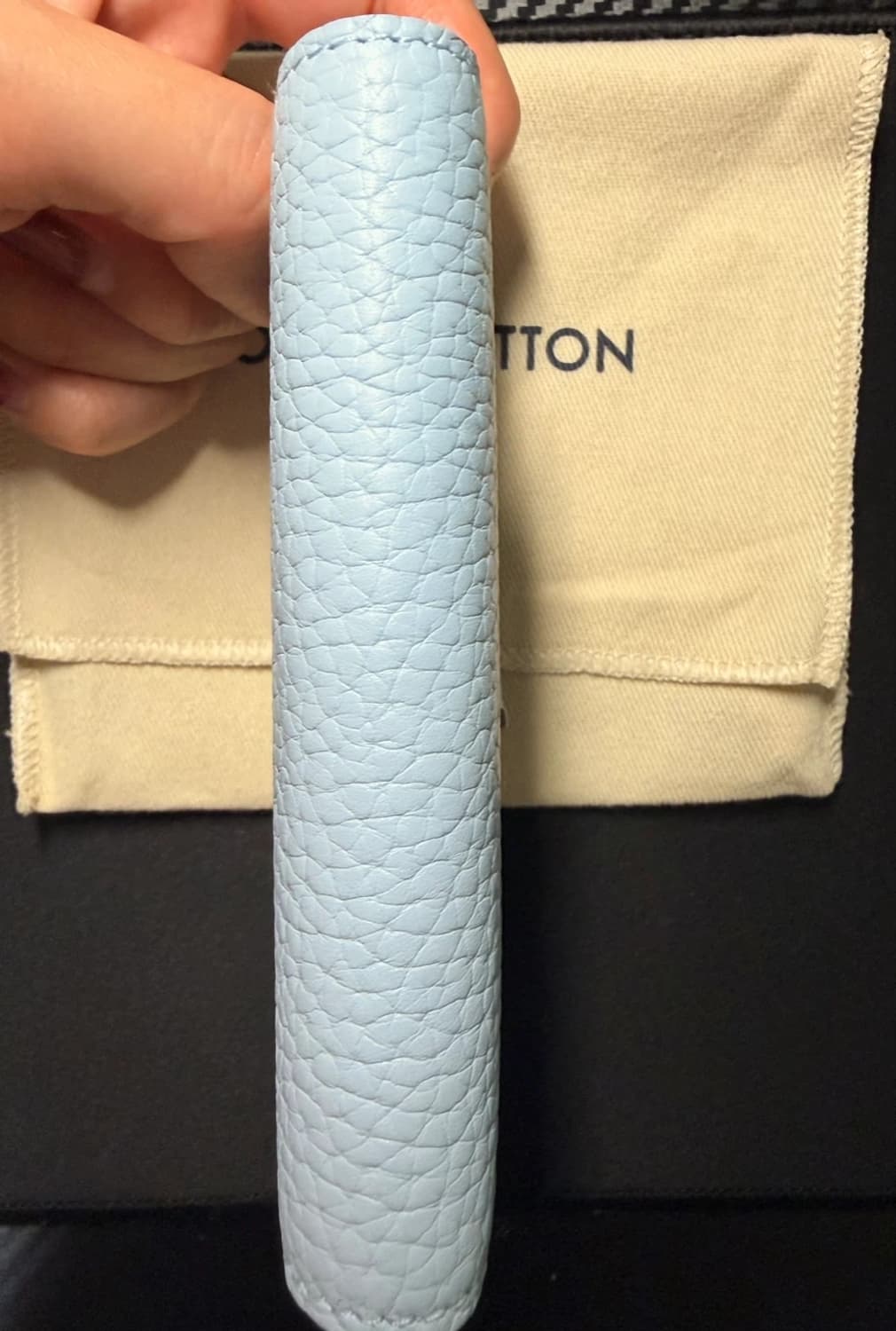 (새상품,풀구성) 루이미통 LV 버티컬 컴팩트 월릿 지갑 상품이미지5