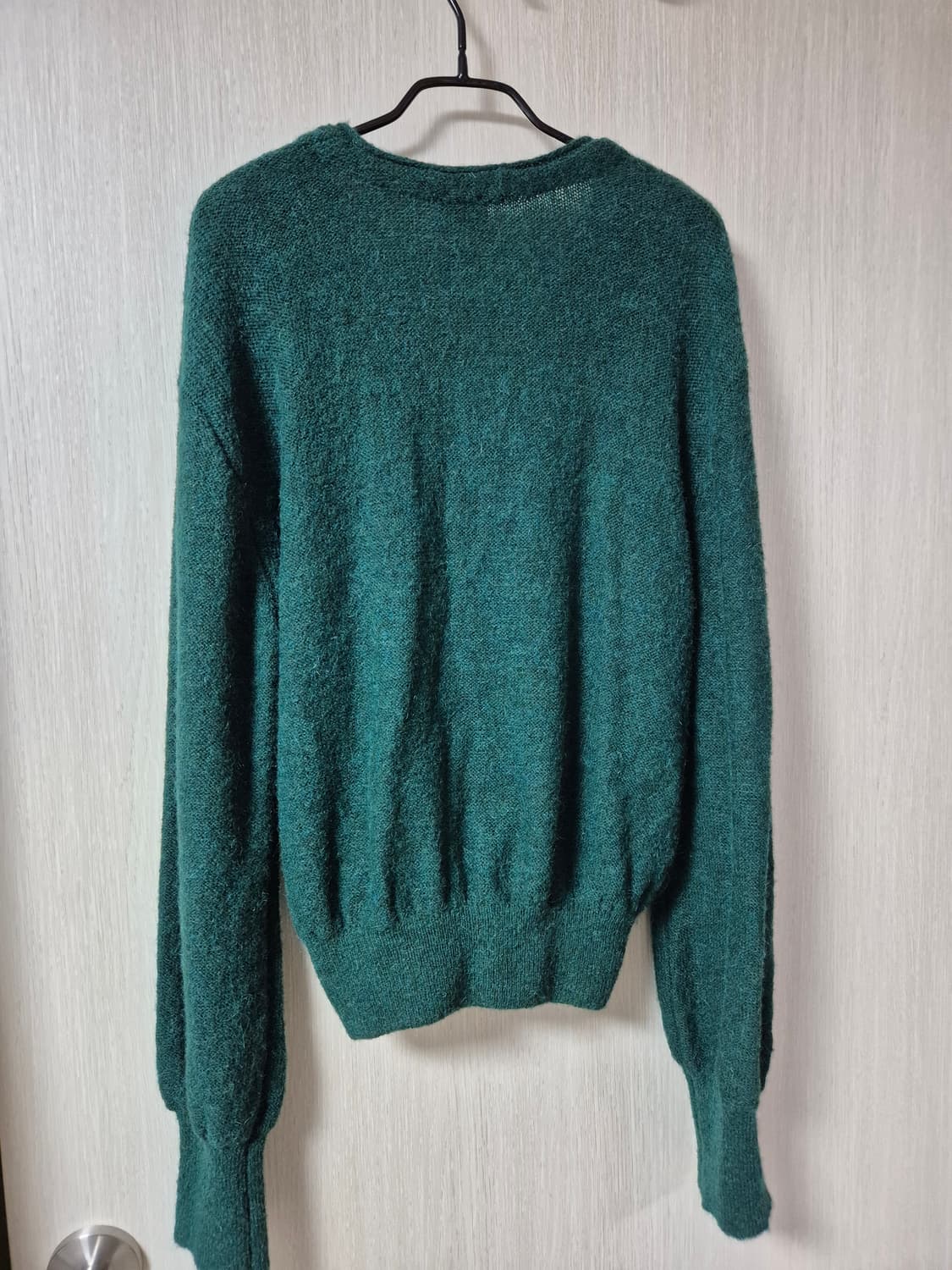 더바넷 그린 스탠다드 알파카 가디건 니트가디건 상품이미지4